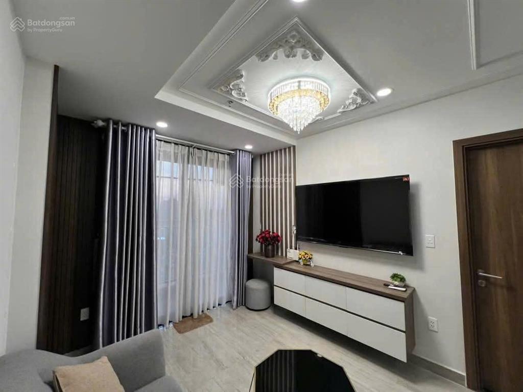 Căn hộ biconsi tower chợ đình phú lợi thủ dầu một có sổ hồng 2pn 2wc dt 60m2 giá 2 tỷ 1 tầng cao