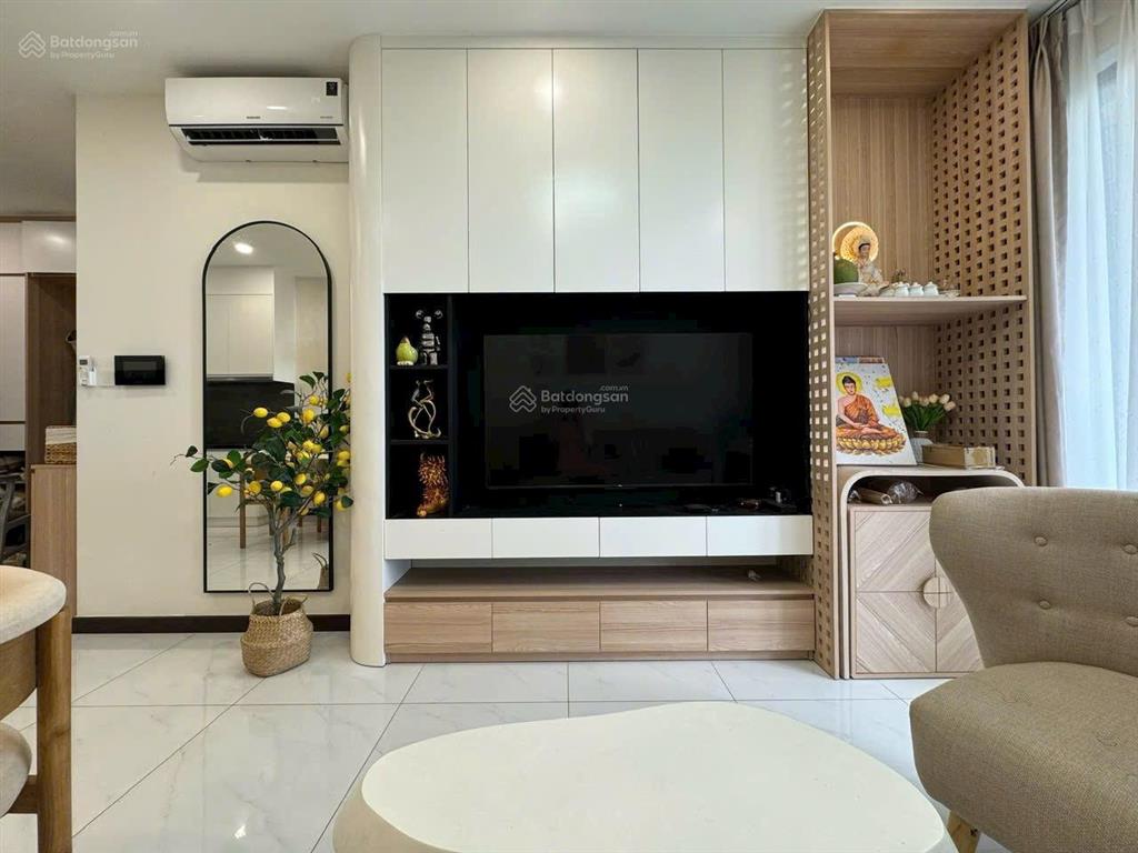 Bán căn hộ skyview 2pn full nội thất giá 2.5 tỷ đã có sổ hồng