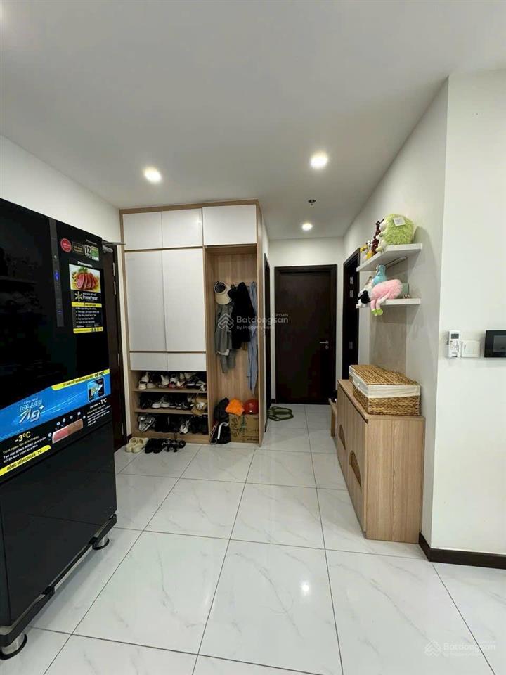 Bán căn hộ skyview 2pn full nội thất giá 2.5 tỷ đã có sổ hồng