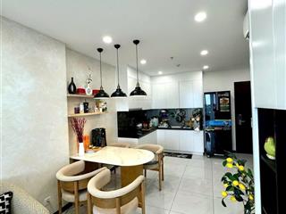 Bán căn hộ skyview 2pn full nội thất giá 2.5 tỷ đã có sổ hồng