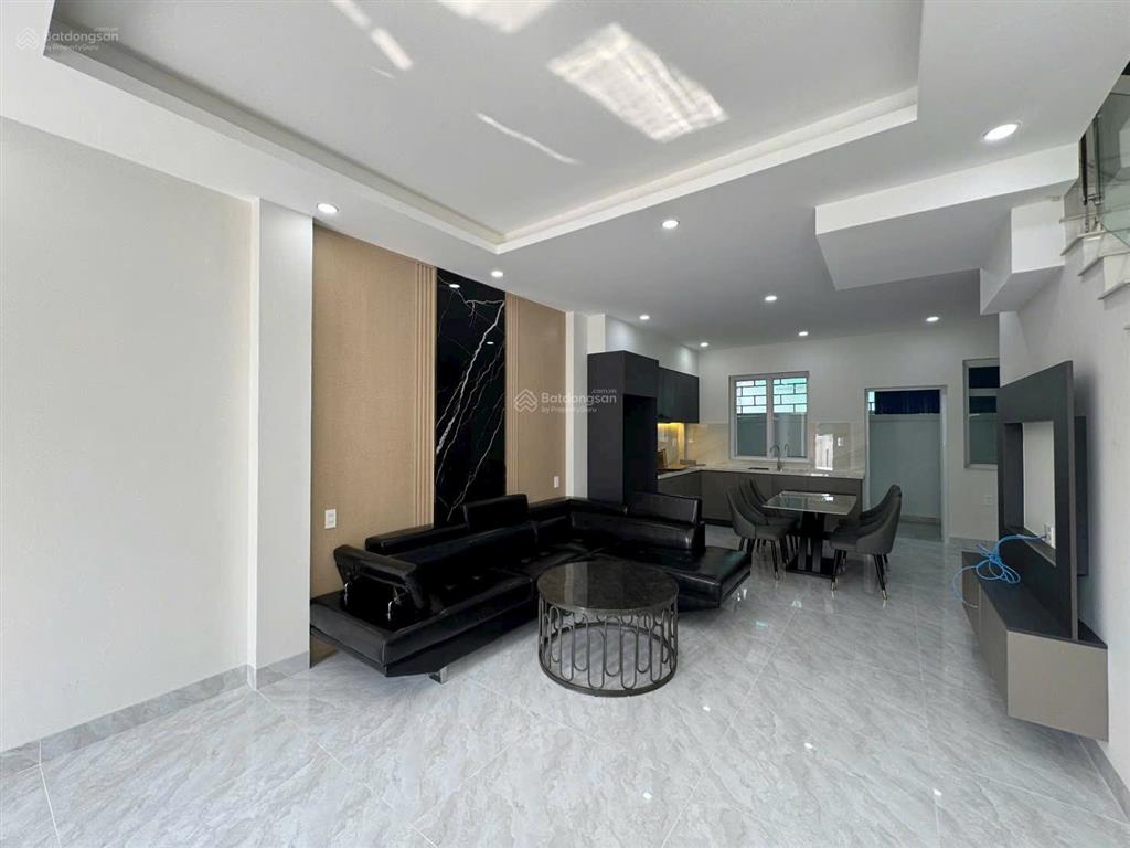 Cần cho thuê nhà phố 1 trệt 2 lầu 3pn khu nhà ở sun casa hòa phú dt 5x16m full nội thất mới đẹp