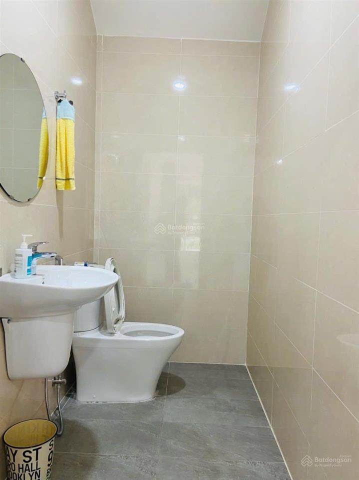 Cho thuê biệt thự làng chuyên gia oasis vsip 1 căn góc vip 3 mặt tiền vị dt 470m2 5pn 6wc