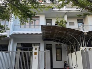 Cho thuê nhà nguyên căn full nội thất tại khu nhà ở thương mại phú mỹ dt 7m x 11m, 1 trệt 2 lầu đẹp