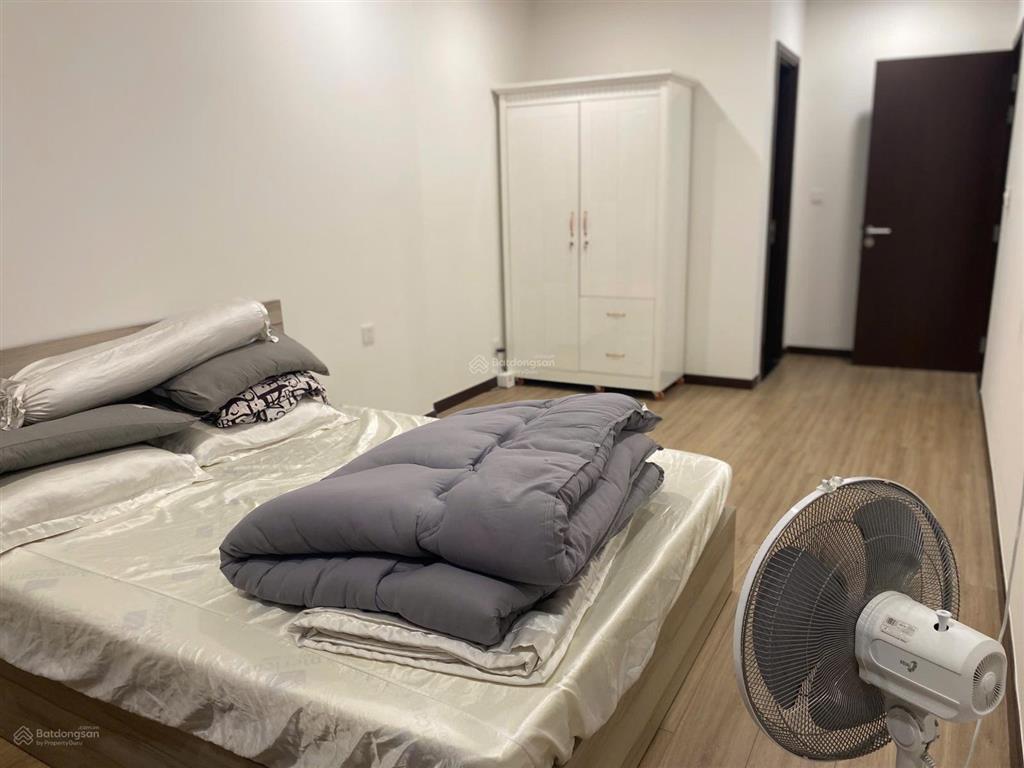 Bán căn hộ cskyview chánh nghĩa tdm 2pn 2wc 74m2 có nội thất tầng cao giá tốt nhất khu 2ty250