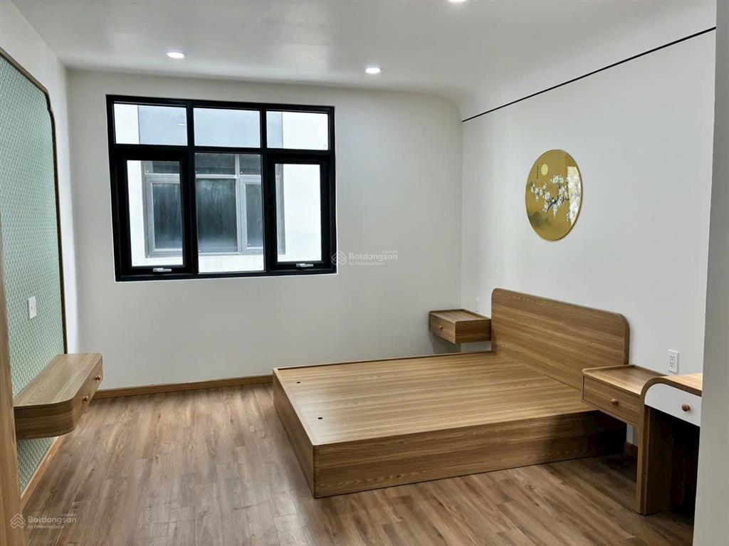 Cho thuê căn gốc midori park tp mới 5pn full nội thất nhà mới giá 45tr/tháng