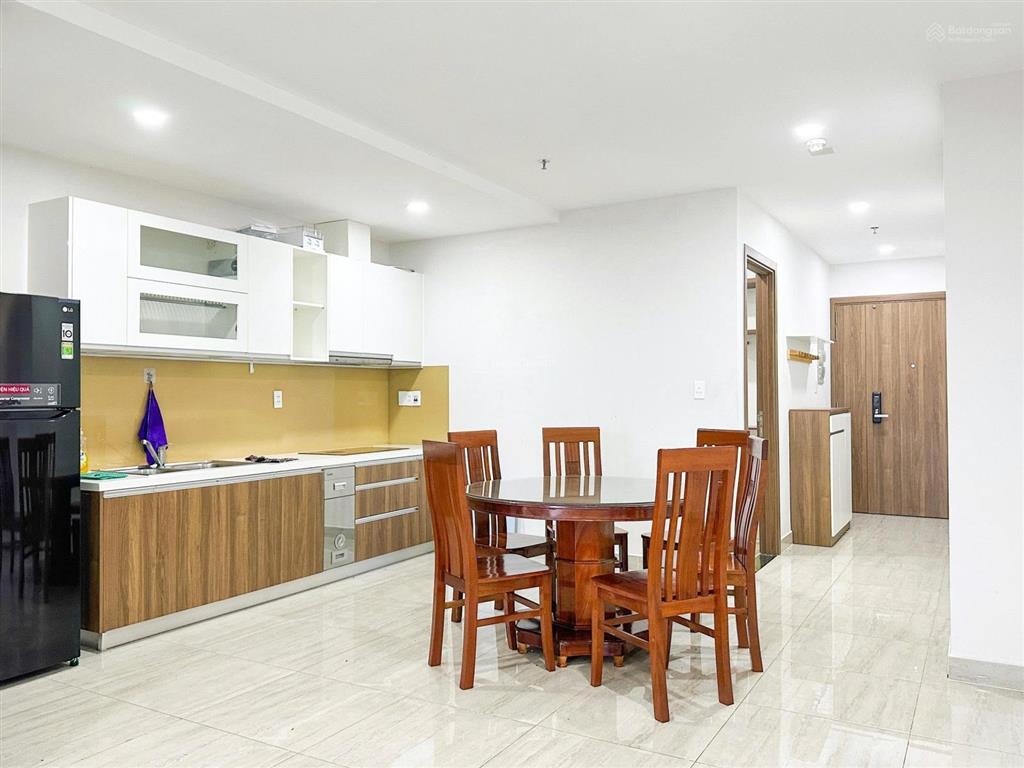 Bán căn hộ biconsi tower chợ đình tdm 2pn 2wc dt 82m2 đầy đủ nội thất, 2,45 tỷ có sổ đang cho thuê