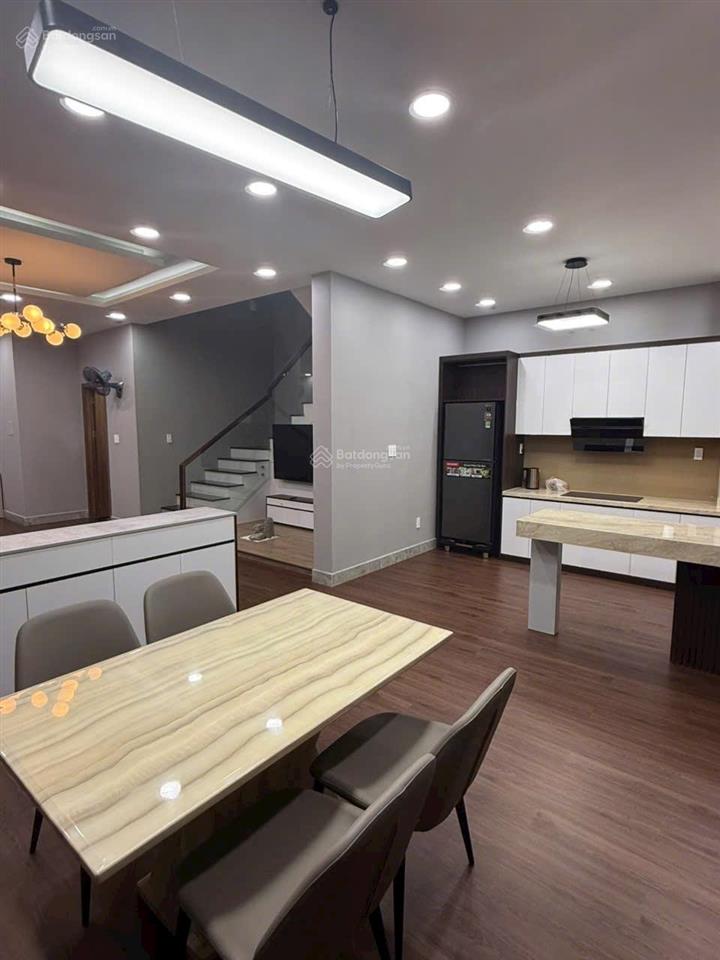 Cho thuê biệt thự midori park tp mới ngay siêu thị aeon 03 pn, 1 phòng làm việc full nội thất đẹp
