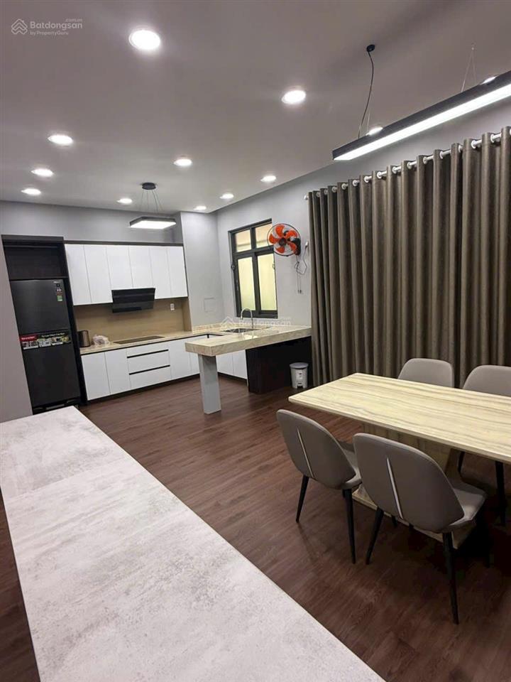 Cho thuê biệt thự midori park tp mới ngay siêu thị aeon 03 pn, 1 phòng làm việc full nội thất đẹp