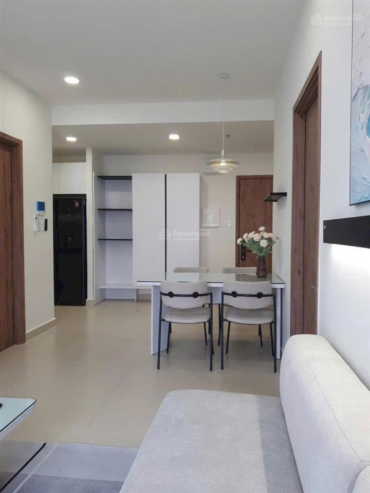 Bán căn hộ the glory tp mới 69m2 2pn 2wc view siêu thị  full nội thất cao cấp có sẵn hd thuê 16tr