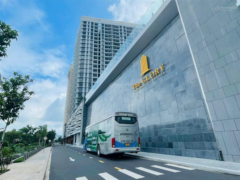 Còn duy nhất 1 căn hộ the glory tp mới 2pn 2wc 69m2 tầng cao view hồ bơi giá tốt 3ty550 bao phí