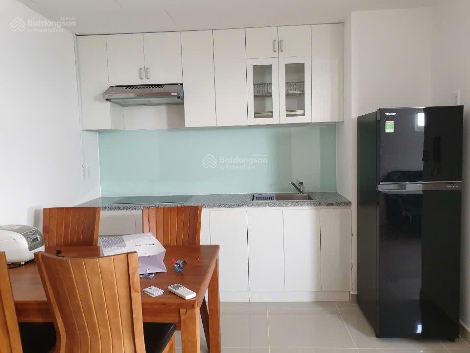 Bán căn hộ the view 2pn 1wc 51m2 đầy đủ nội thất giá 1 tỷ 950 bao thuế phí chuyển nhượng