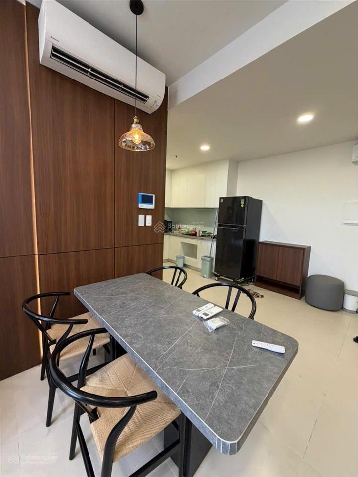 Cho thuê căn hộ midori park the glory tp mới bình dương 2 phòng ngủ 1 toilet 61m2 full nội thất