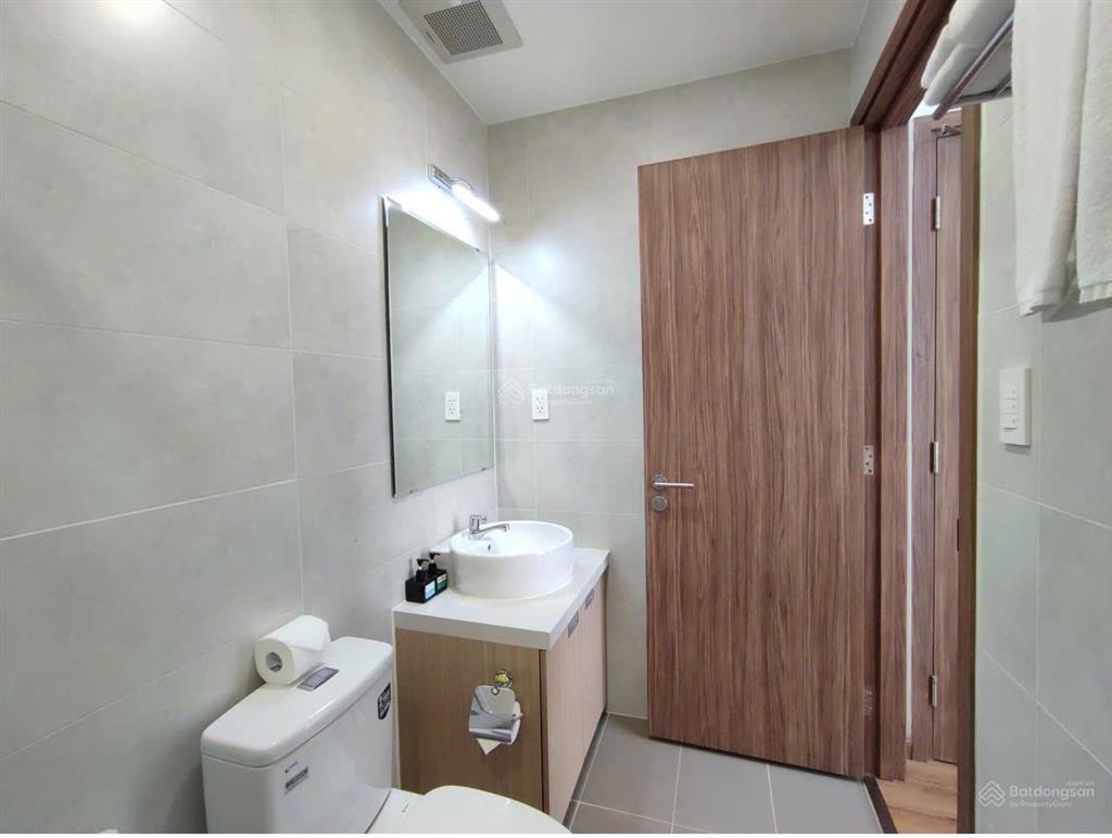 Bán căn hộ the view midori tp mới 2pn 2wc 61m2 đầy đủ nội thất giá tốt 2.2tỷ bao thuế phí
