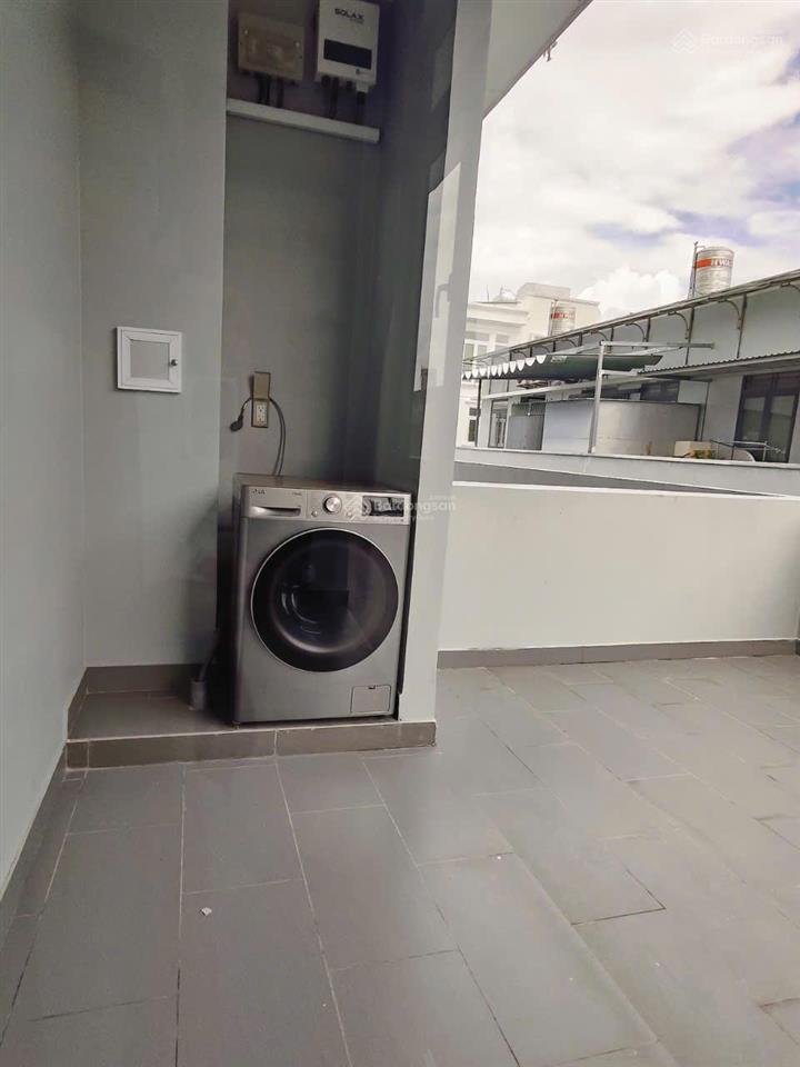 Rẻ nhất khu cho thuê nhà tmdv phú mỹ , thủ dầu một giá rẻ 10 triệu , cọc 2 tháng 3pn 3toilet
