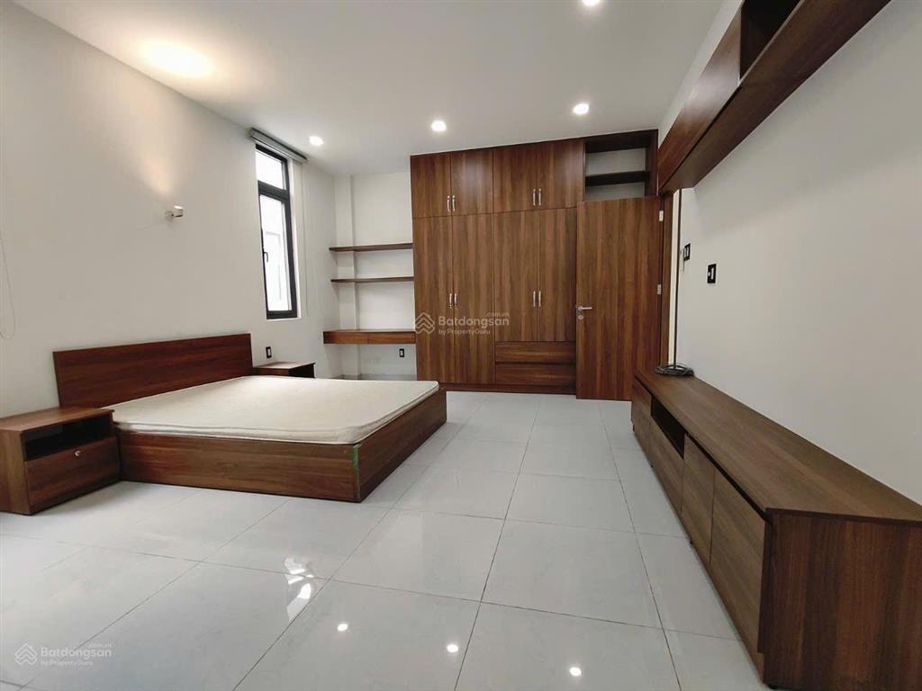 Rẻ nhất khu cho thuê nhà tmdv phú mỹ , thủ dầu một giá rẻ 10 triệu , cọc 2 tháng 3pn 3toilet