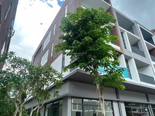 Cho thuê nhà pho artisan park căn góc 3 mặt tiền có thang máy hoàn thiện cơ bản như hình 4 tầng
