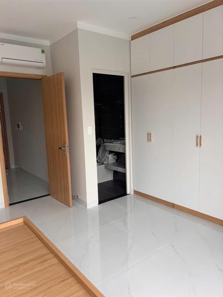 Cho thuê nhà phố suncasa vsip 2, tp. hcm nhà 1 trệt 2 lầu có 3 phòng ngủ 4wc