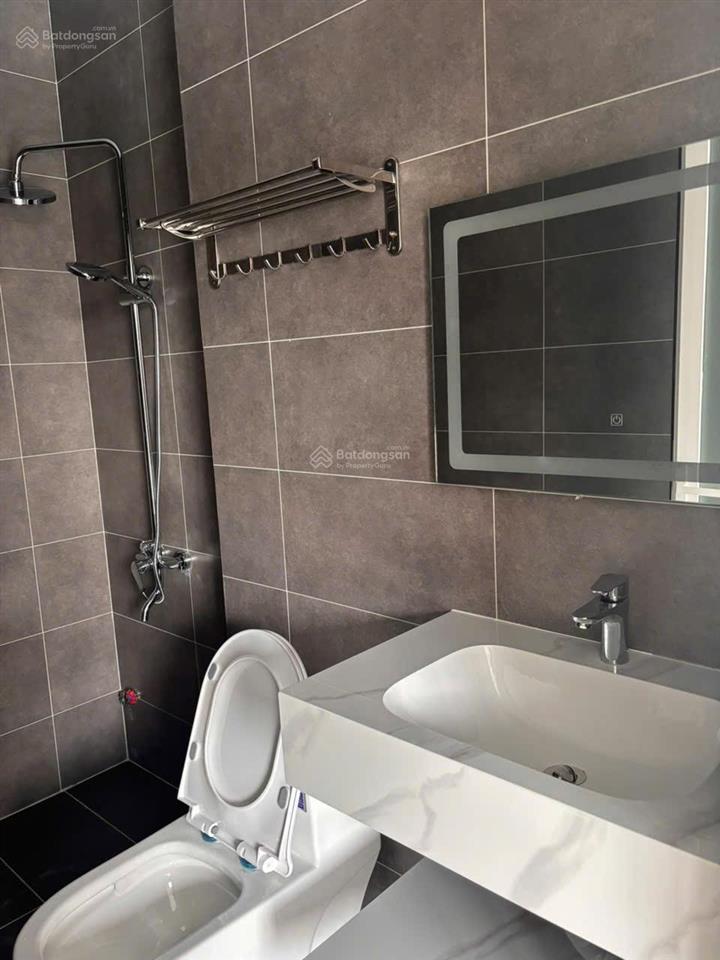 Cho thuê nhà phố suncasa vsip 2, tp. hcm nhà 1 trệt 2 lầu có 3 phòng ngủ 4wc