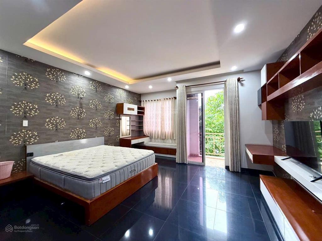 Bán biệt thự hướng nam đẹp, đang sẵn doanh thu tại làng chuyên gia oasis 2, kế siêu thị aeon mall