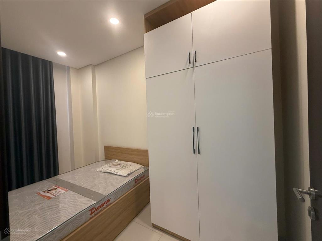 Cho thuê biệt thự midori park thành phố mới bình dương nhà 1 trệt 3 lầu 5pn full nội thất