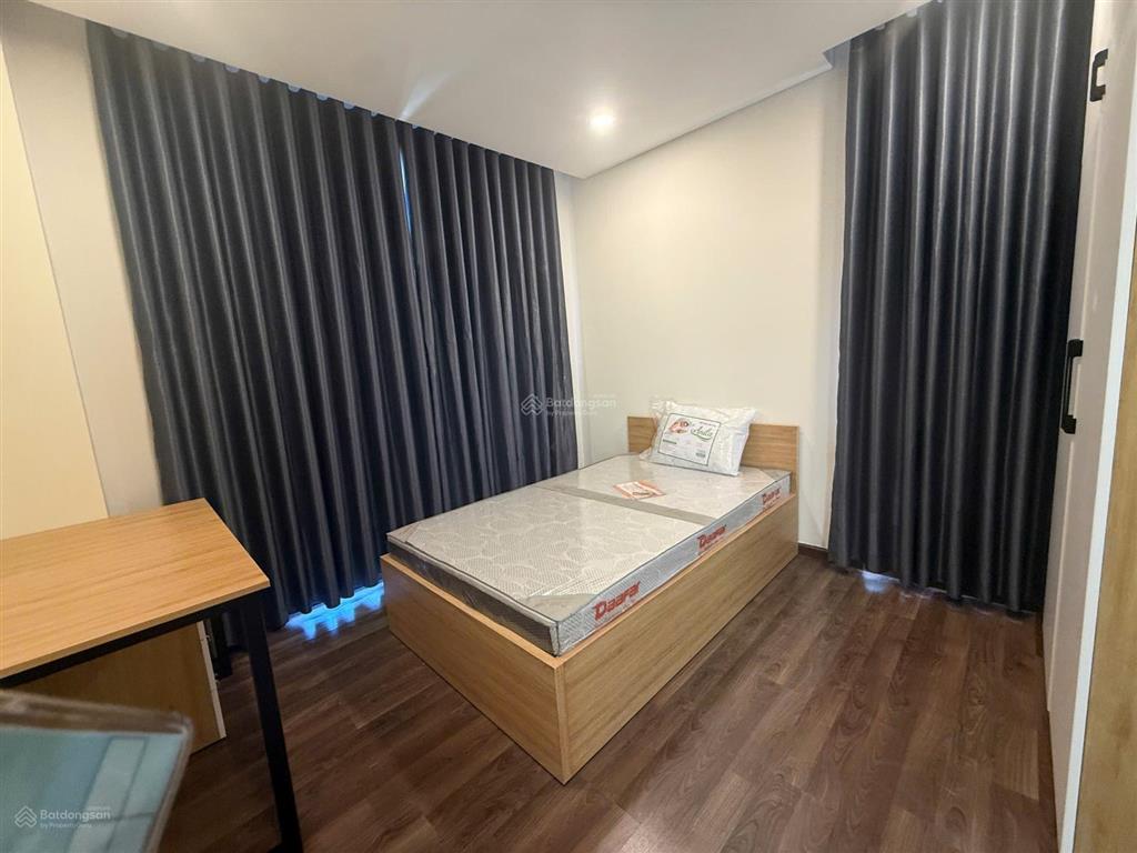 Cho thuê biệt thự midori park thành phố mới bình dương nhà 1 trệt 3 lầu 5pn full nội thất