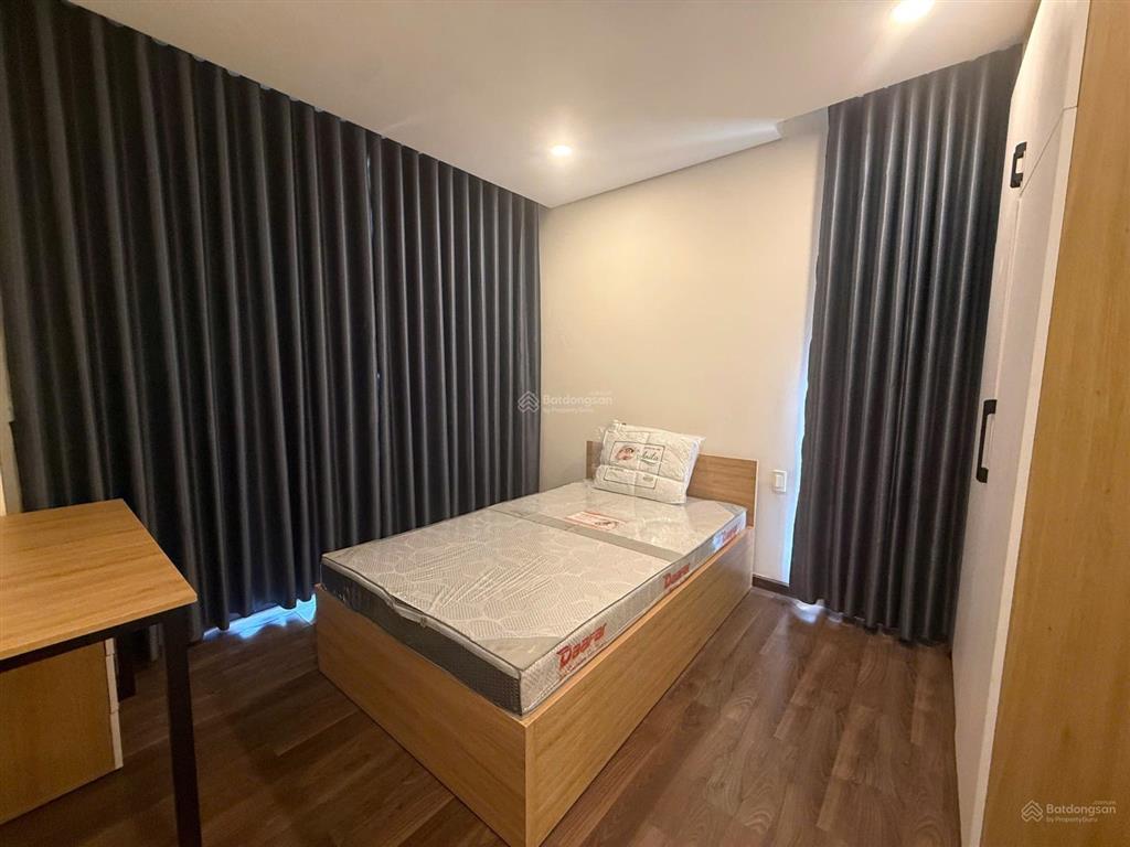 Cho thuê biệt thự midori park thành phố mới bình dương nhà 1 trệt 3 lầu 5pn full nội thất