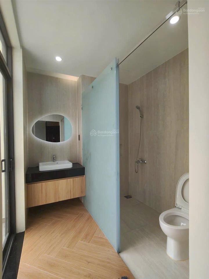 Cho thuê nhà phố midori haruka nội khu vị trí ngay siêu thị aeon dt 9,8 x 17,6 5pn 6wc