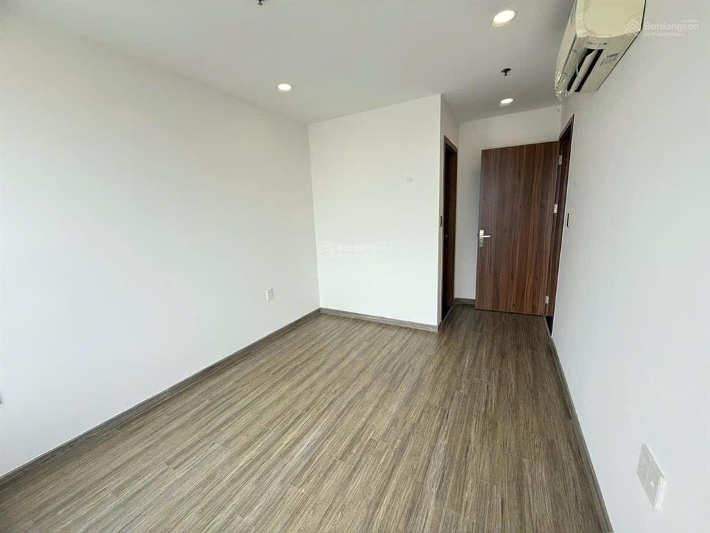 Bán căn hộ chung cư happy one central giá tốt 2 tỷ 3** triệu diện tích 69m2 tầng cao đã có sổ hồng