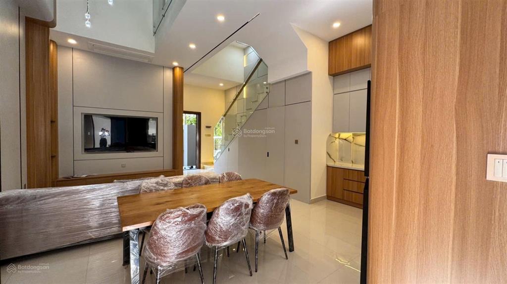 Cho thuê nhà phố #theorchard sycamore 4 phòng ngủ, thiết kế hiện đại, thoáng mát 45tr/tháng