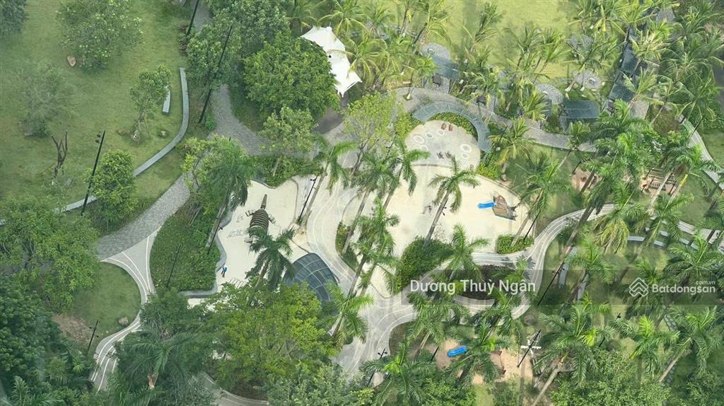 Chính chủ gửi bán tầng pent onsen siêu đẹp 120m2 2n master giá 1x.x tỷ