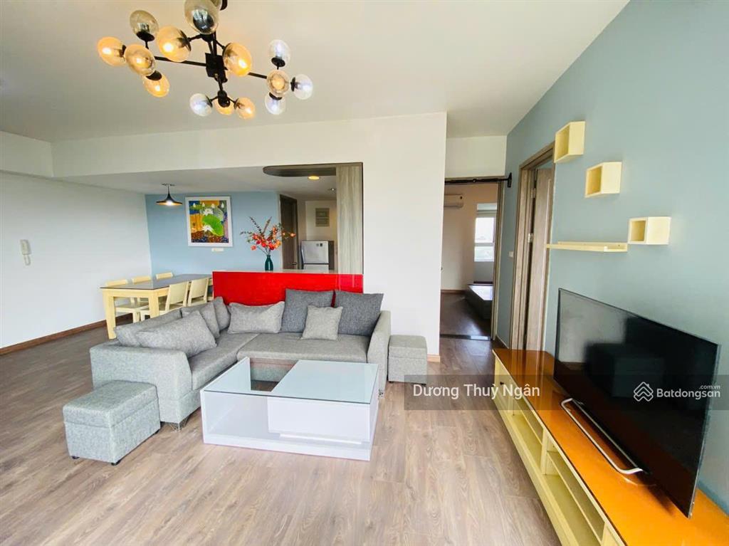 Bán 2 phòng ngủ rừng cọ  3,7 tỷ  full đồ