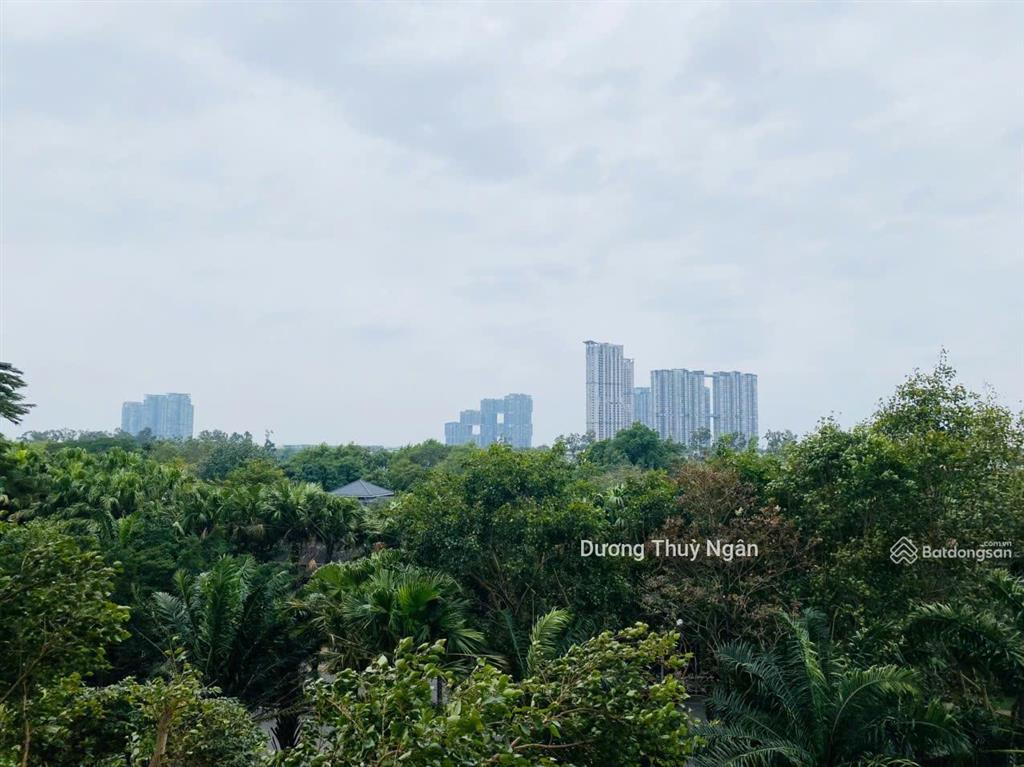 Bán 2 phòng ngủ rừng cọ  3,7 tỷ  full đồ