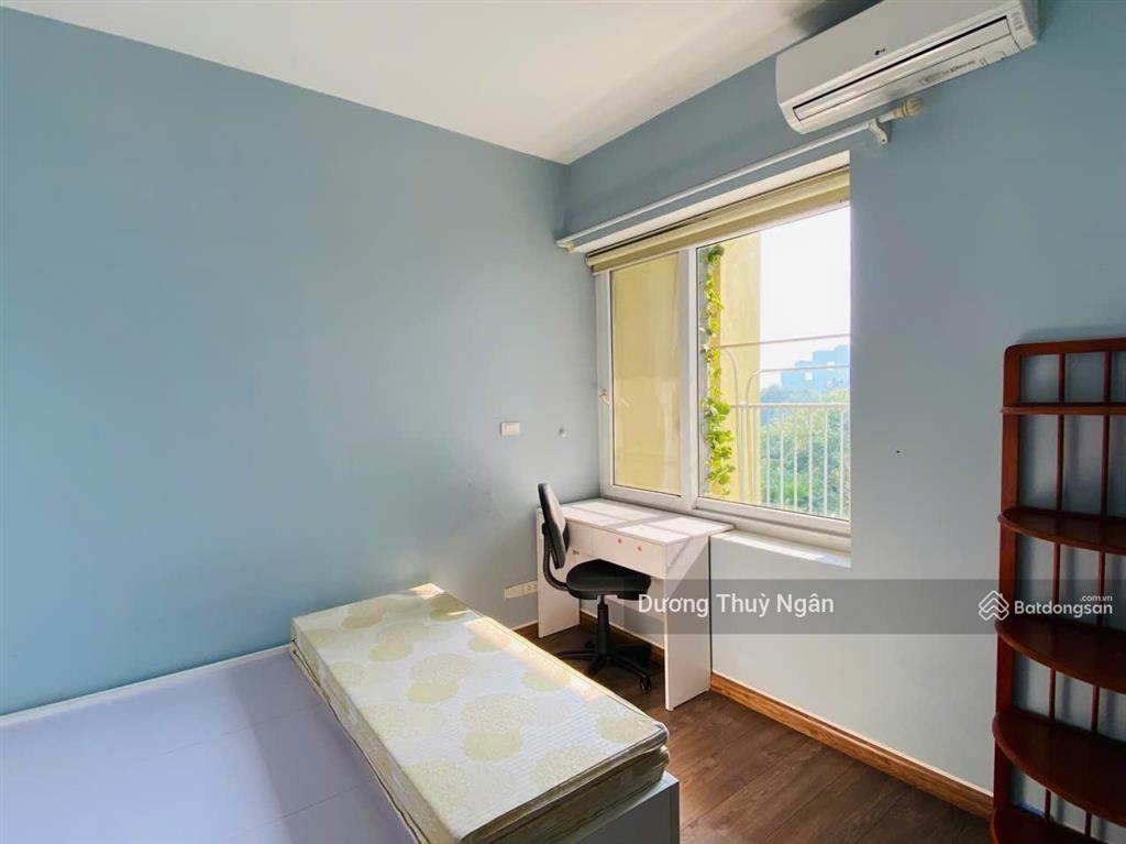 Bán 2 phòng ngủ rừng cọ  3,7 tỷ  full đồ