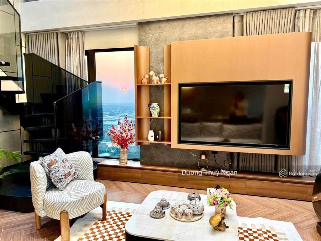 Haven park  mezza  150m2 3pn, giá bán 1x tỷ, thông tầng, trần cao gần 7m, thoáng, nhiều ánh sáng