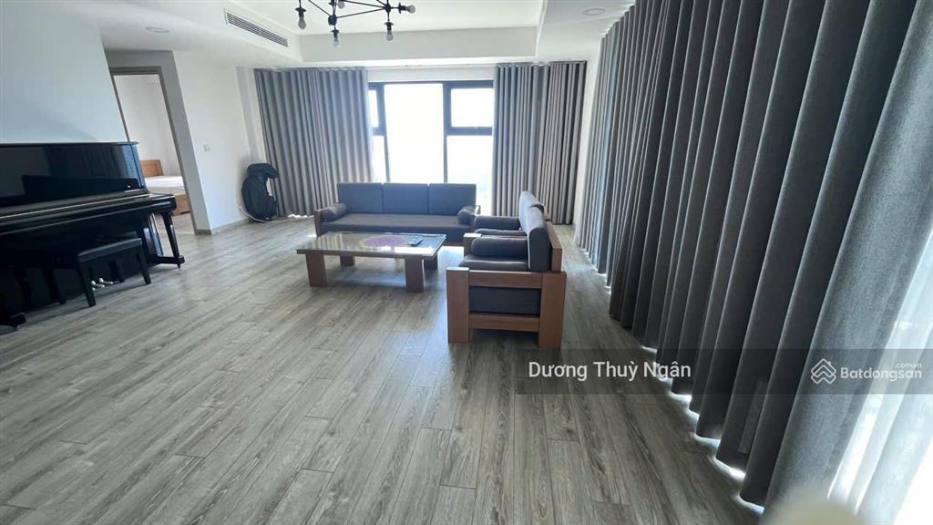 Cho thuê căn hộ aqua lake 3pn  25 triệu/tháng, đầy đủ nội thất, ban công hướng nam