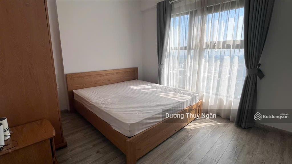 Cho thuê căn hộ aqua lake 3pn  25 triệu/tháng, đầy đủ nội thất, ban công hướng nam