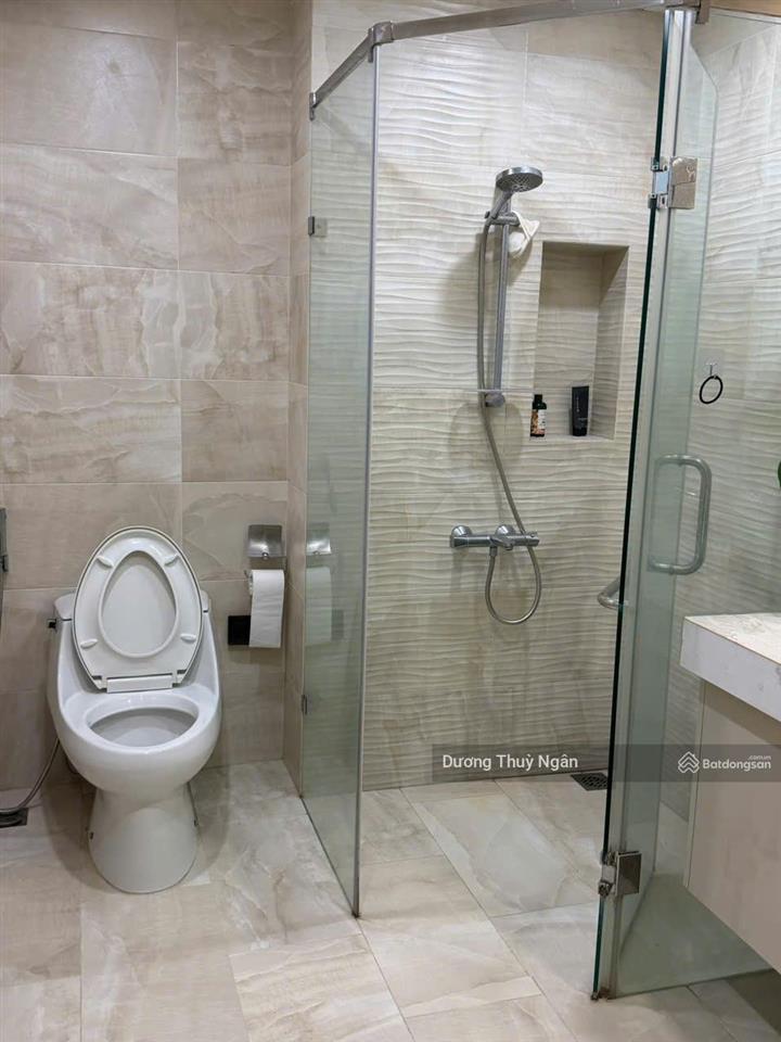 Cho thuê biệt thự song lập mimosa ecopark 5 phòng ngủ 210 m², xây 3 tầng, giá thuê 38 triệu/th