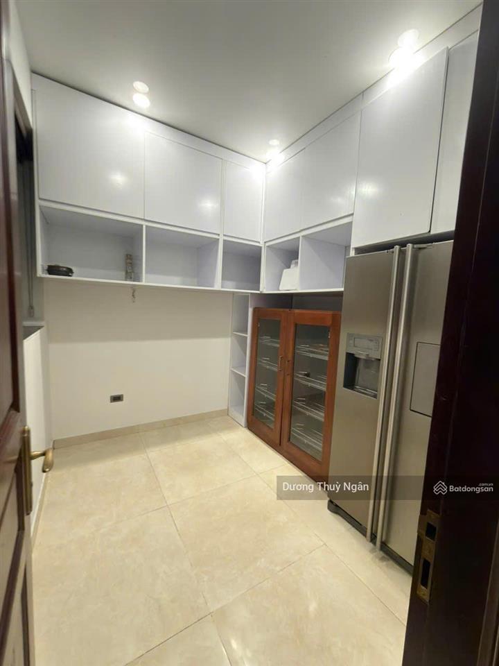 Cho thuê biệt thự song lập mimosa ecopark 5 phòng ngủ 210 m², xây 3 tầng, giá thuê 38 triệu/th