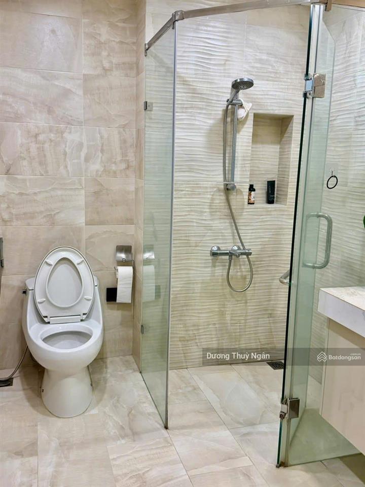 Cho thuê biệt thự song lập mimosa ecopark 5 phòng ngủ 210 m², xây 3 tầng, giá thuê 38 triệu/th