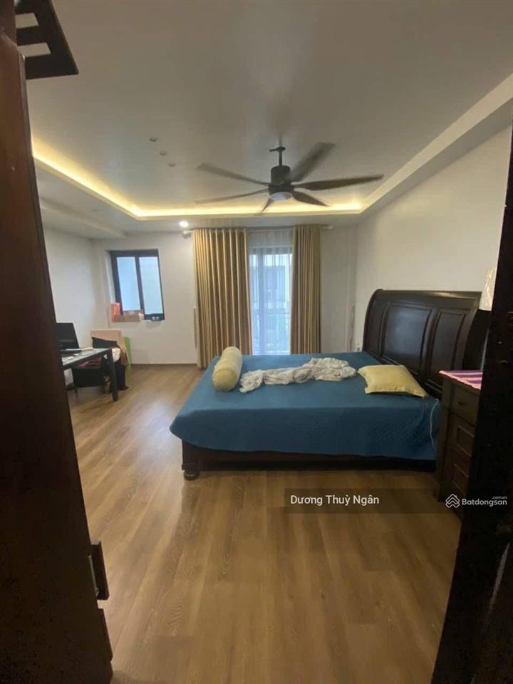 Bán nhà phố trục chính ecopark 90m đủ đồ giá tốt