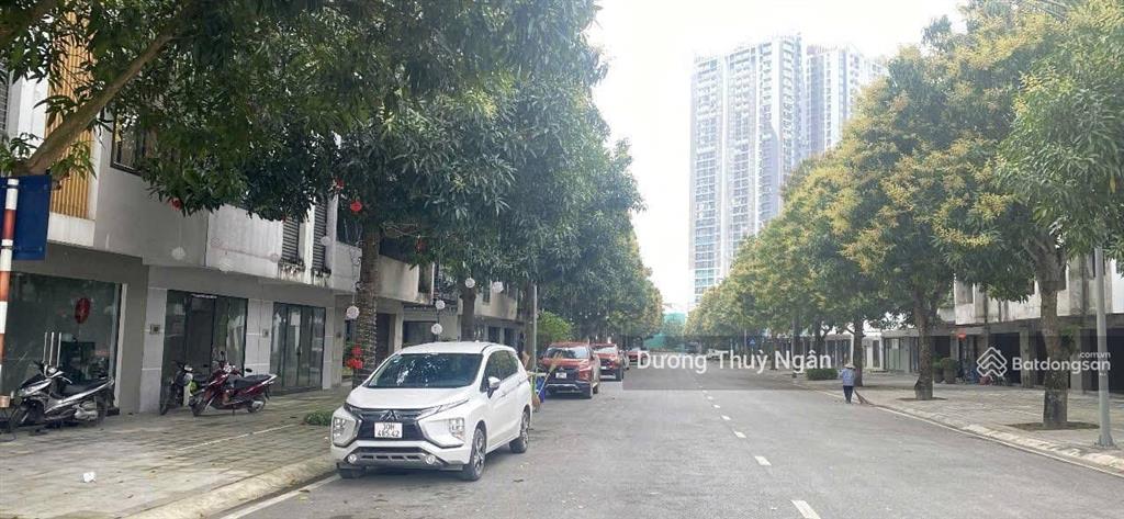Bán nhà phố trục chính ecopark 90m đủ đồ giá tốt