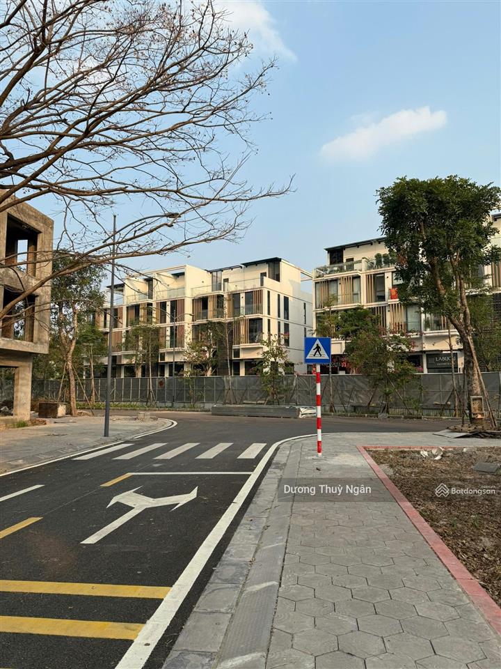 Bán liền kề vạn tuế 135m2 sẵn sổ