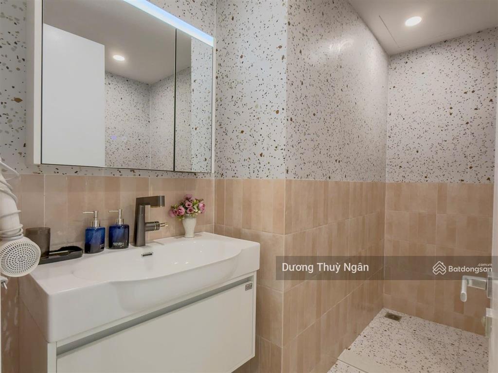 Bán 1pn aquabay view golf full đồ giá tốt.