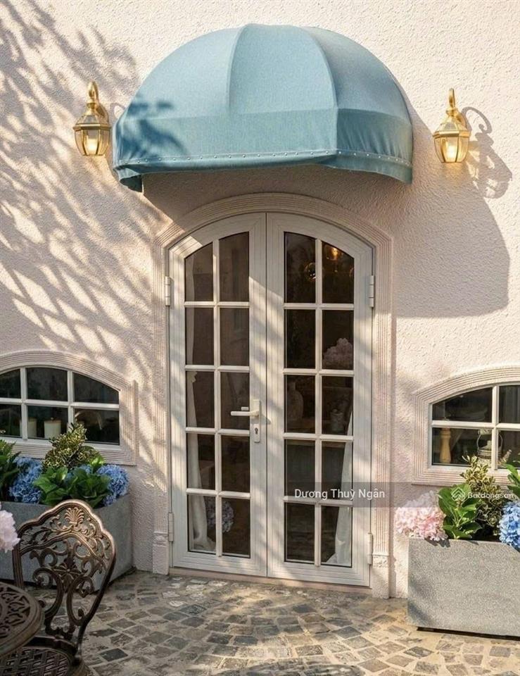 Bán penthouse có sân vườn ecopark hoàn thiện giá tốt