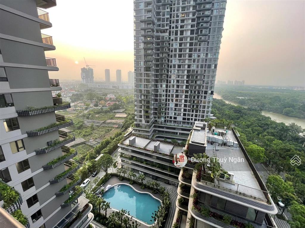 Chính chủ gửi bán bán studio onsen view hồ giá tốt 3,x tỷ  full nội thất dt 38.12m2