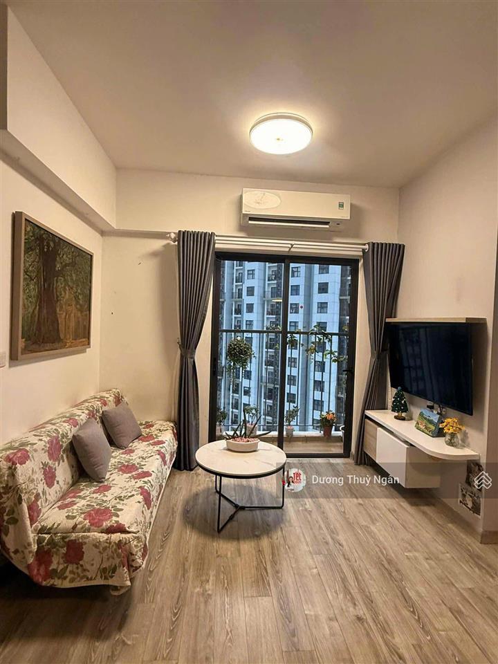 Ngân dương ecopark chuyển nhượng  46m2 tòa lake view  nội khu giá 3,0xx tỷ bao phí