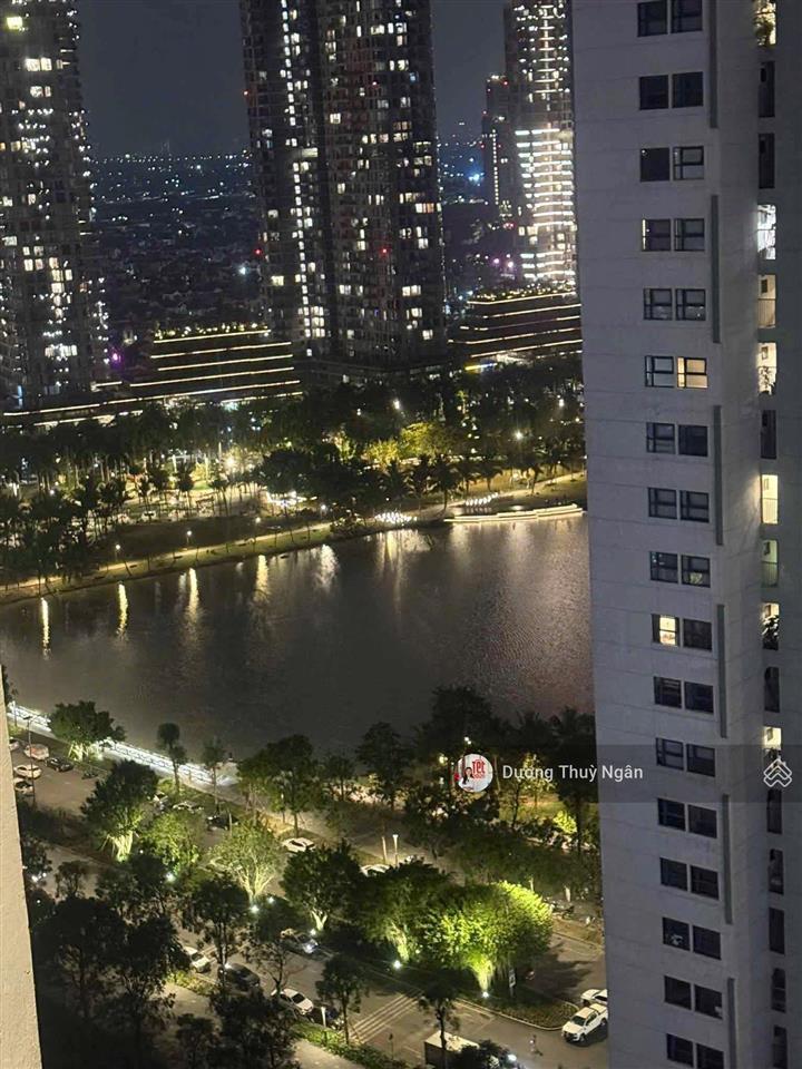 Ngân dương ecopark chuyển nhượng  46m2 tòa lake view  nội khu giá 3,0xx tỷ bao phí