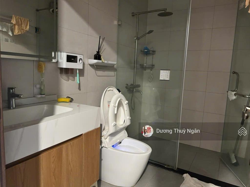 Ngân dương cho thuê 75m prv giá tốt  đủ đồ