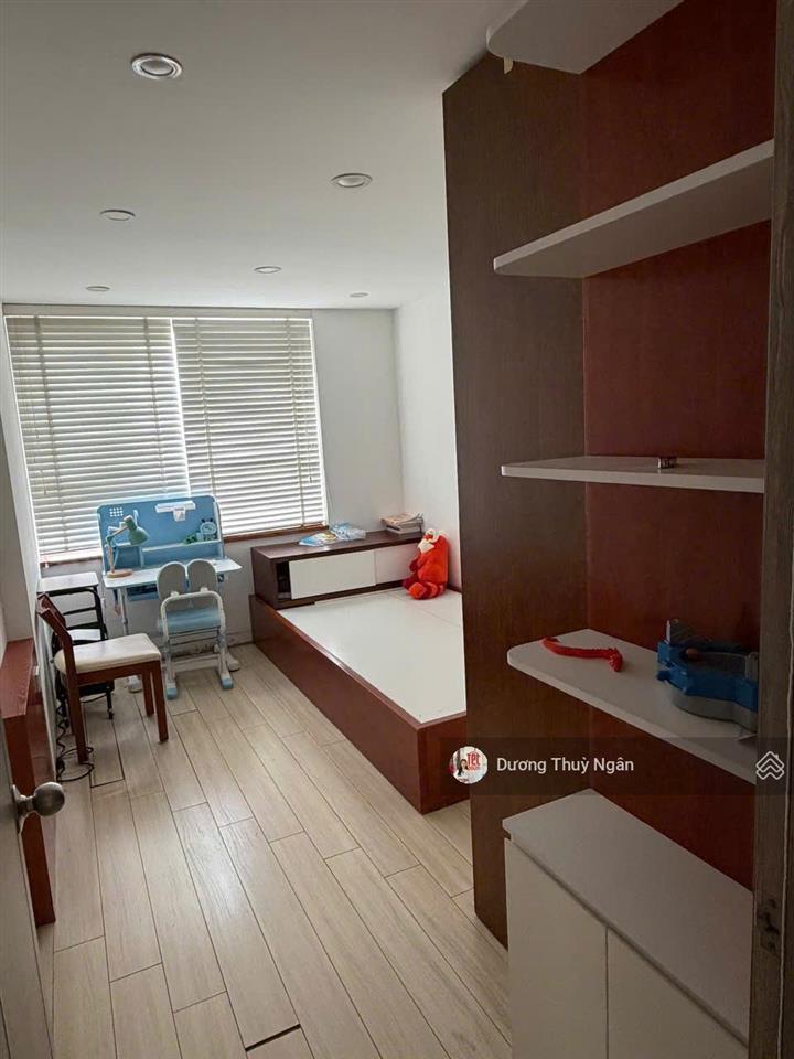 Sở hữu ngay căn 3 ngủ 92m2 rừng cọ giá tốt 4,x tỷ, tầng trung, view nội khu cực kỳ yên tĩnh