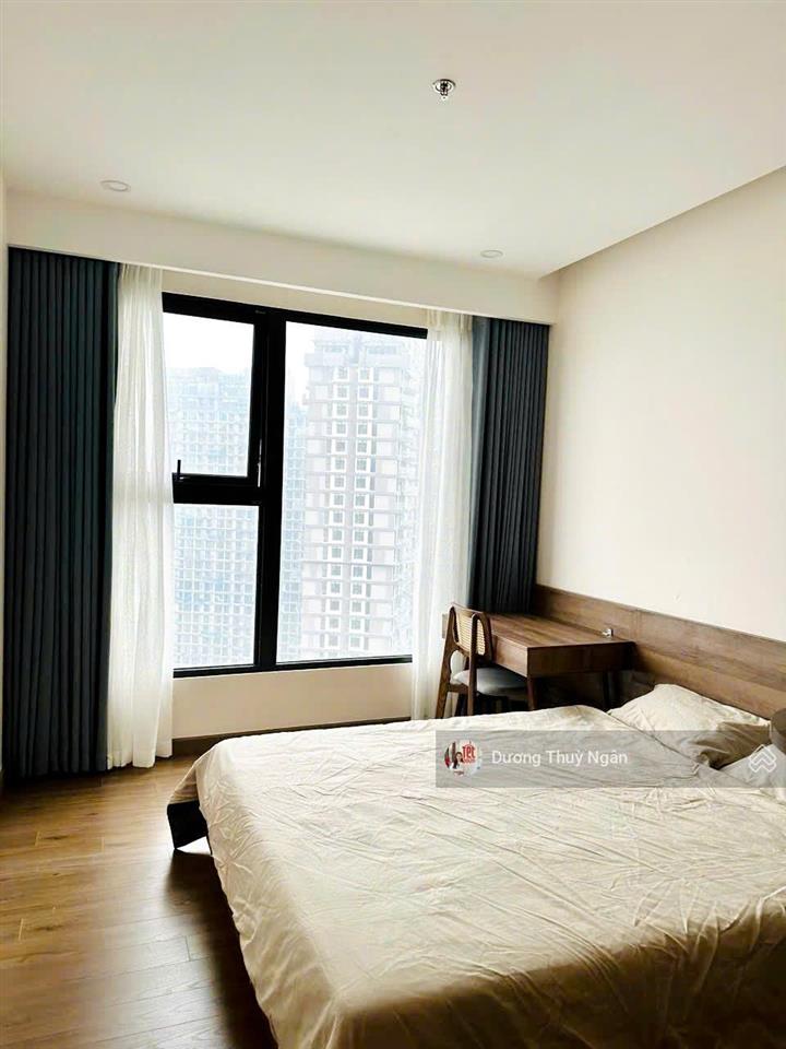 Ngân dương ecopark cho thuê căn góc 3 phòng ngủ sky oasis, view bt đảo, 97m2  14 triệu/tháng